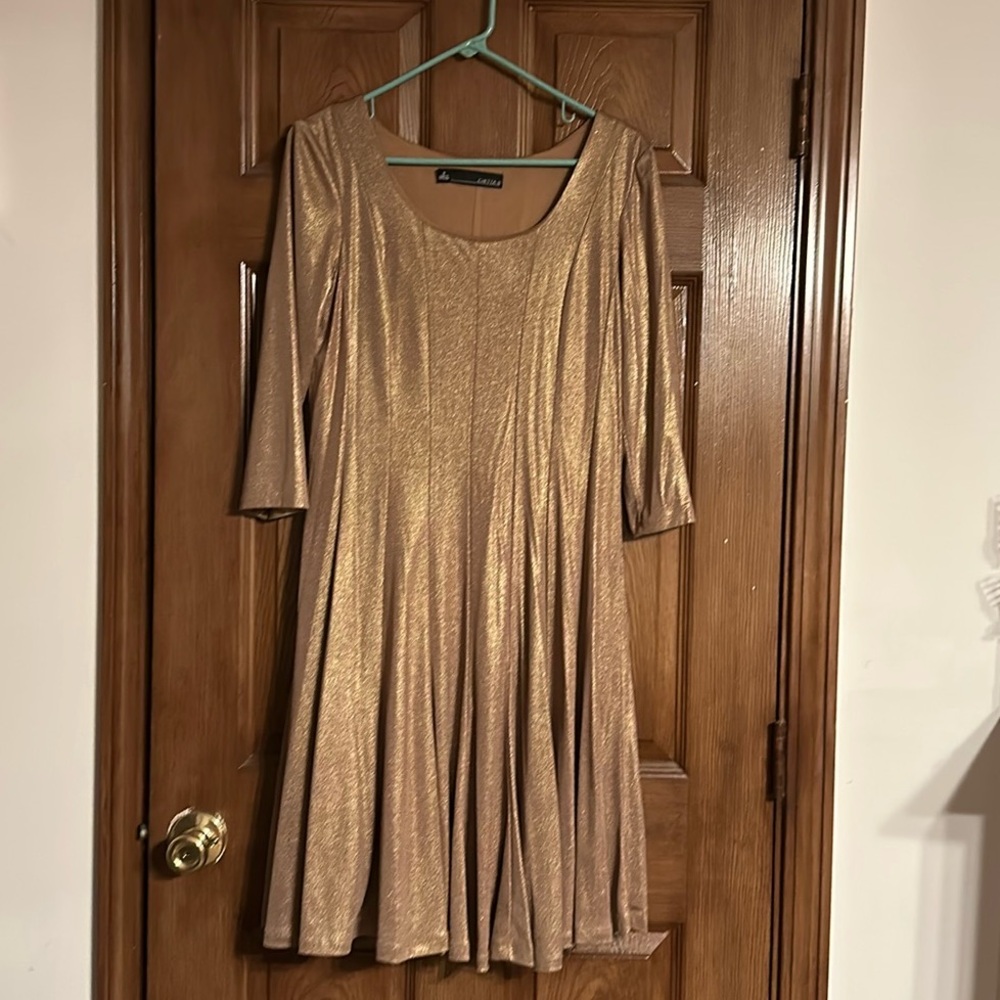 Beautiful gold dress